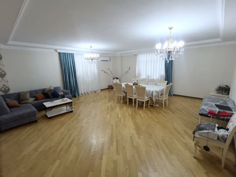 Satılır 3 otaqlı yeni tikili 157 m² — Bakı