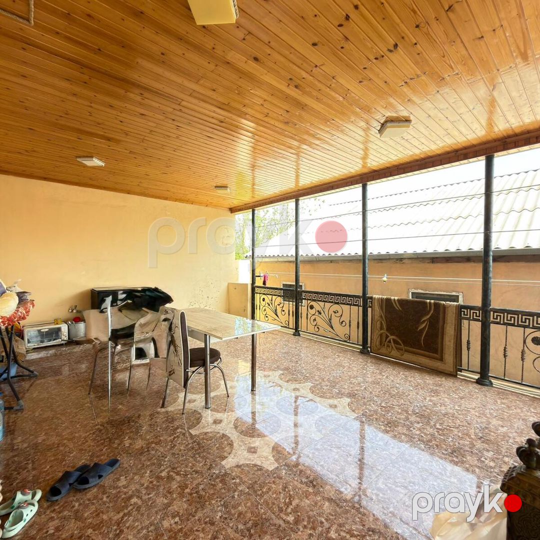 Satılır 5 otaqlı həyət evi/bağ evi 240 m² — Ev, villa, Bakı (5)