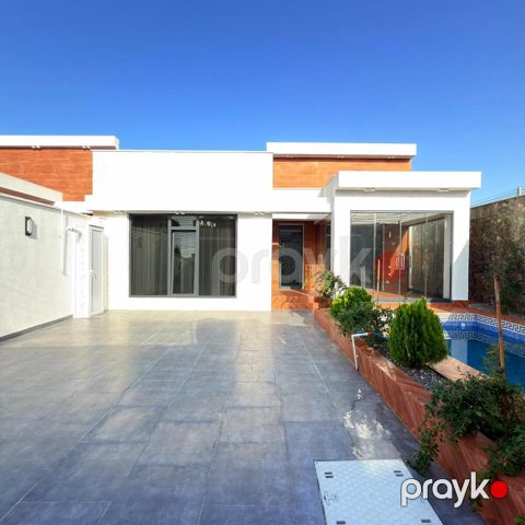 Satılır 4 otaqlı həyət evi/bağ evi 400 m²