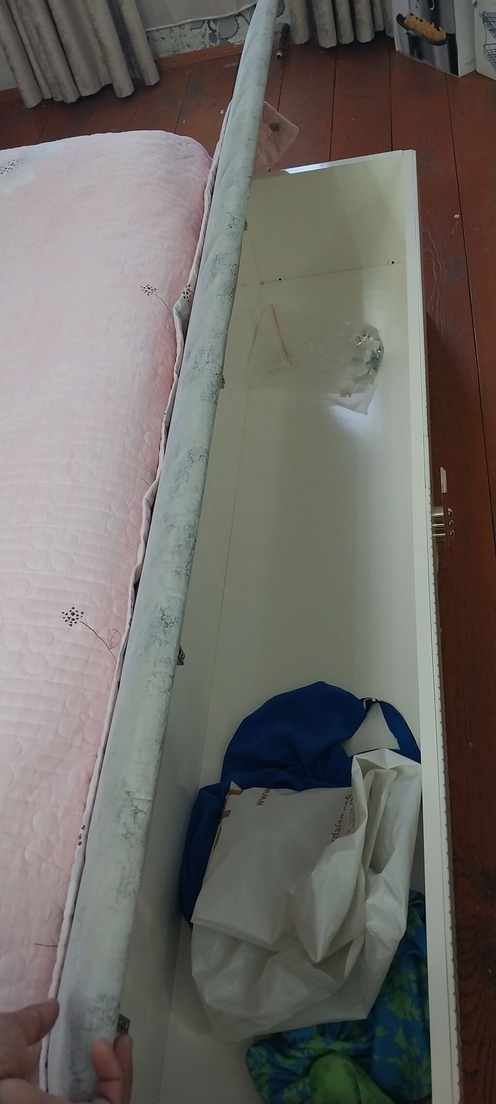 Yataq otağı üçün tam mebel və texnika dəsti. Dəstə şəkildə göstərilən — Yataq otağı mobilya dəstləri, Mehdiabad (8)