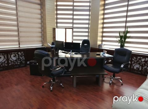 Satılır 6 otaqlı ofis 280 m² — Bakı