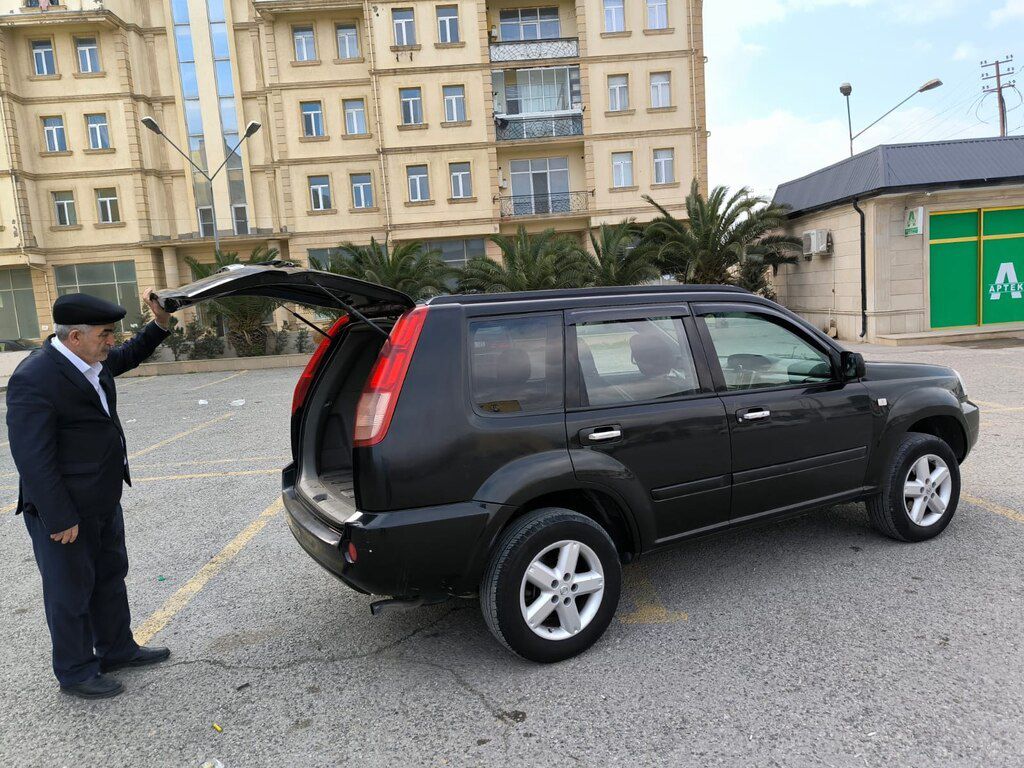 Nissan X-Trail, 2.5 L, 2011 il, 166 000 km — Avtomobillər, Bakı (2)