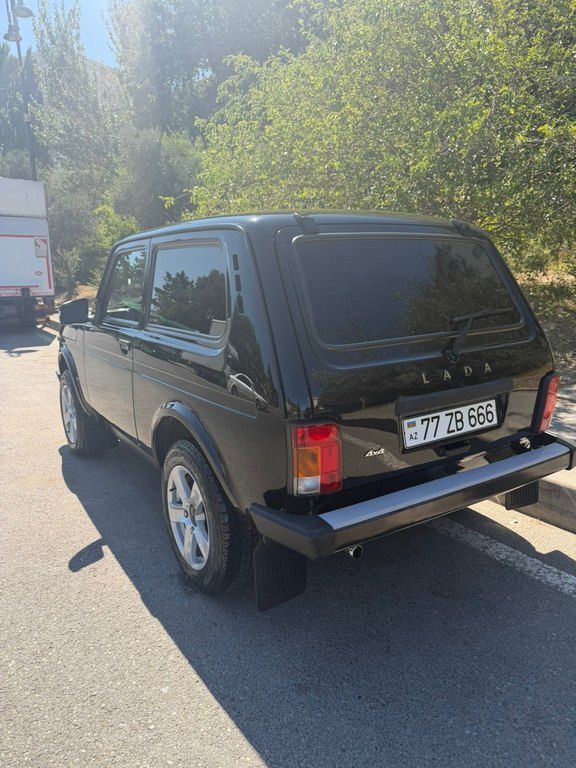 Lada (VAZ) Niva, 1.7 L, 2020 il, 78 000 km — Avtomobillər, Bakı (4)