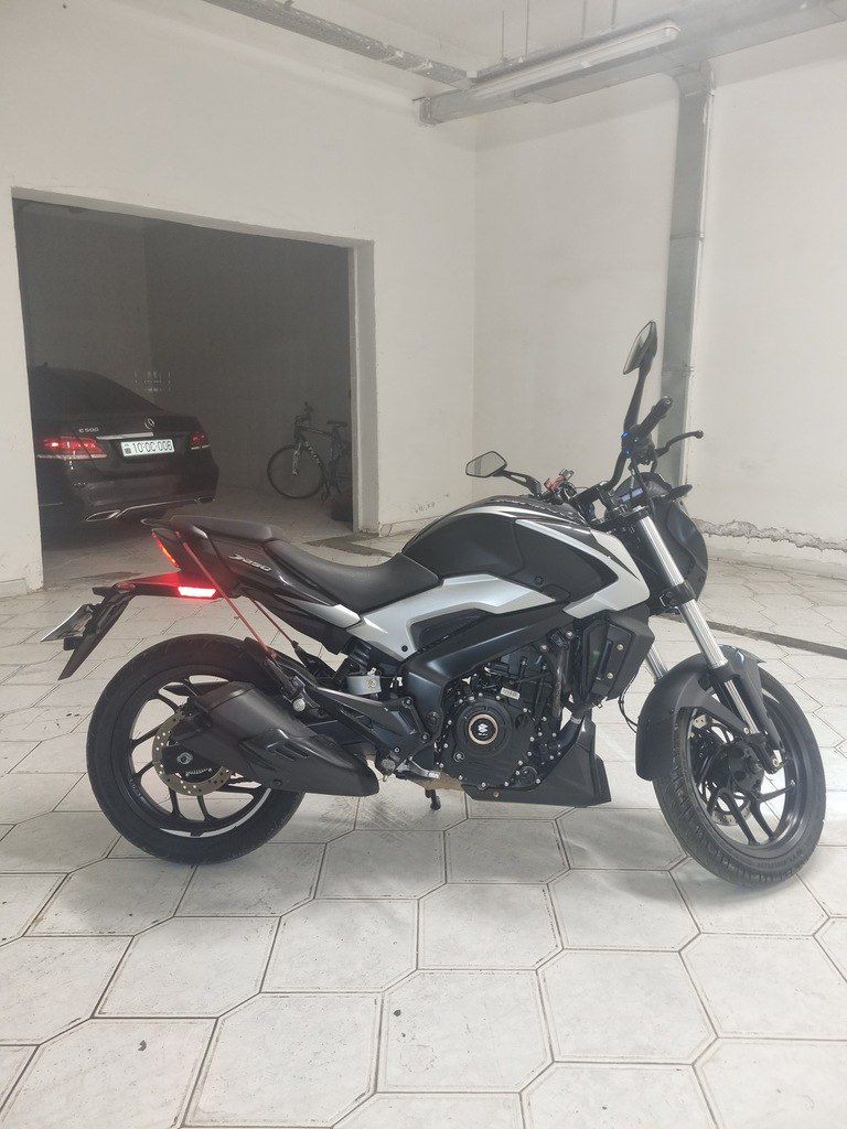 Bajaj Dominar 250, 250 sm3, 2025 il, 14 000 km — Motosikletlər, Bakı (5)