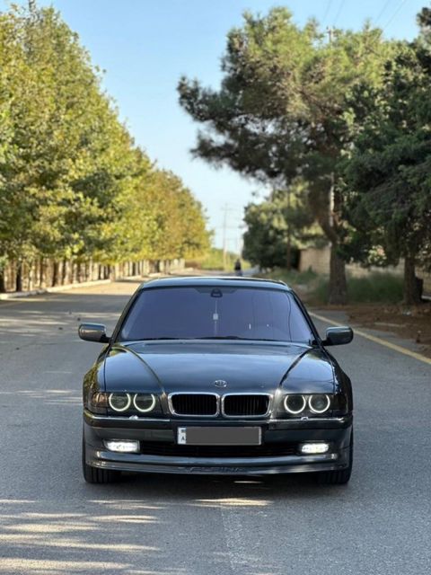 BMW 740, 4.4 L, 1998 il, 270 000 km — Bakı