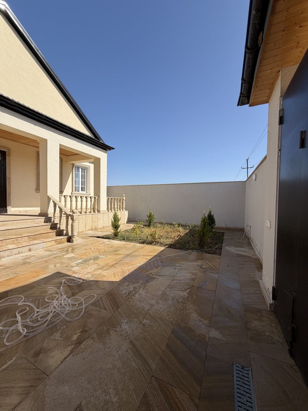 Satılır 3 otaqlı həyət evi/bağ evi 117 m² — Ev, villa, Bakı (3)