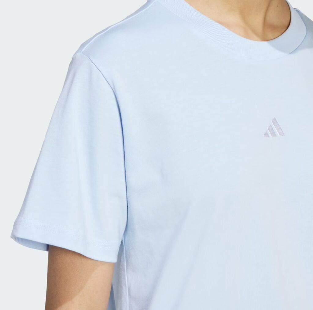Original yeni Adidas T-shirt. S olchu. Məhsul: Açıq mavi qadın — Futbolka və polo, Bakı (2)
