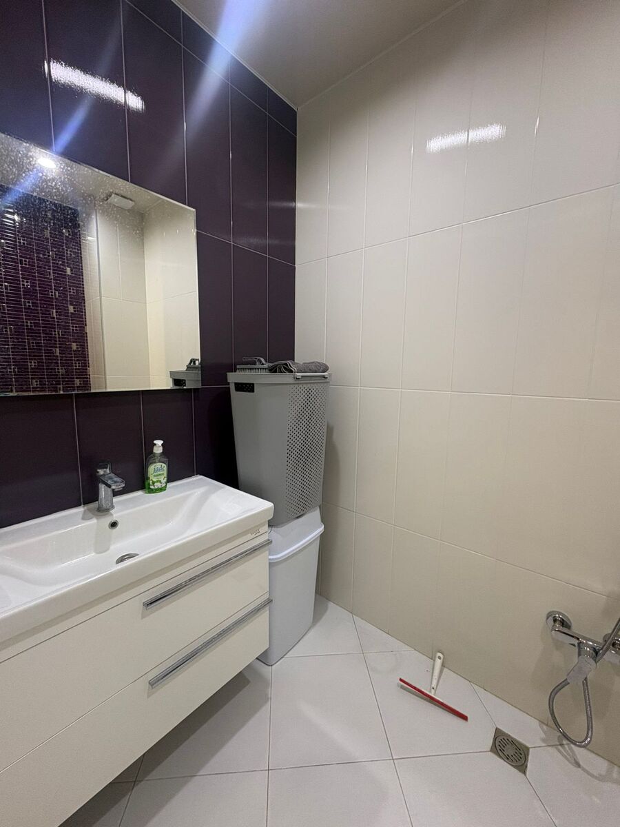 4-otaqlı yeni tikili kirayə verilir, 28 May m., 210 m² — Mənzil, Bakı (3)