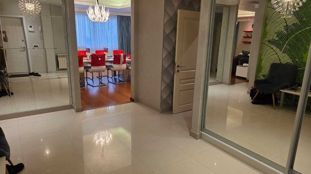 Satılır 4 otaqlı yeni tikili 260 m² — Mənzil, Bakı (11)