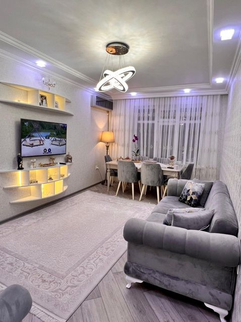 Satılır 3 otaqlı köhnə tikili 60 m² — Bakı