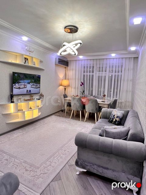 Satılır 3 otaqlı köhnə tikili 60 m²