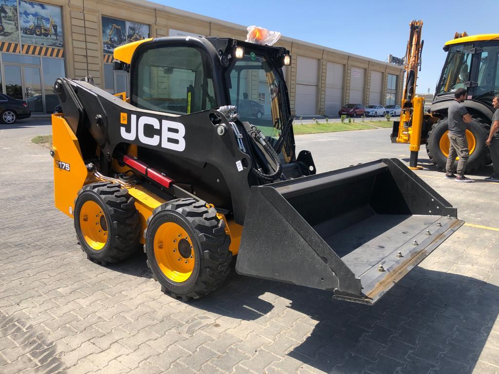 Mini yükləyici "JCB 175", 2024 il — İnşaat texnikası, Bakı (9)