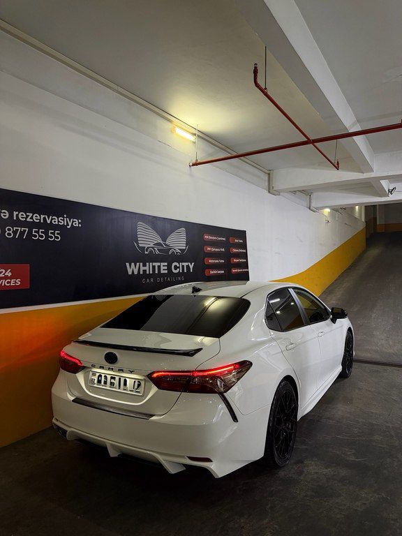 Toyota Camry, 2.5 L, 1.6 kWh, 2023 il, 58 000 km — Avtomobillər, Bakı (3)