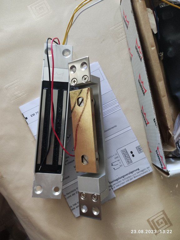 Elektromaqnit kilid — Ağıllı ev və təhlükəsizlik, Bakı (2)