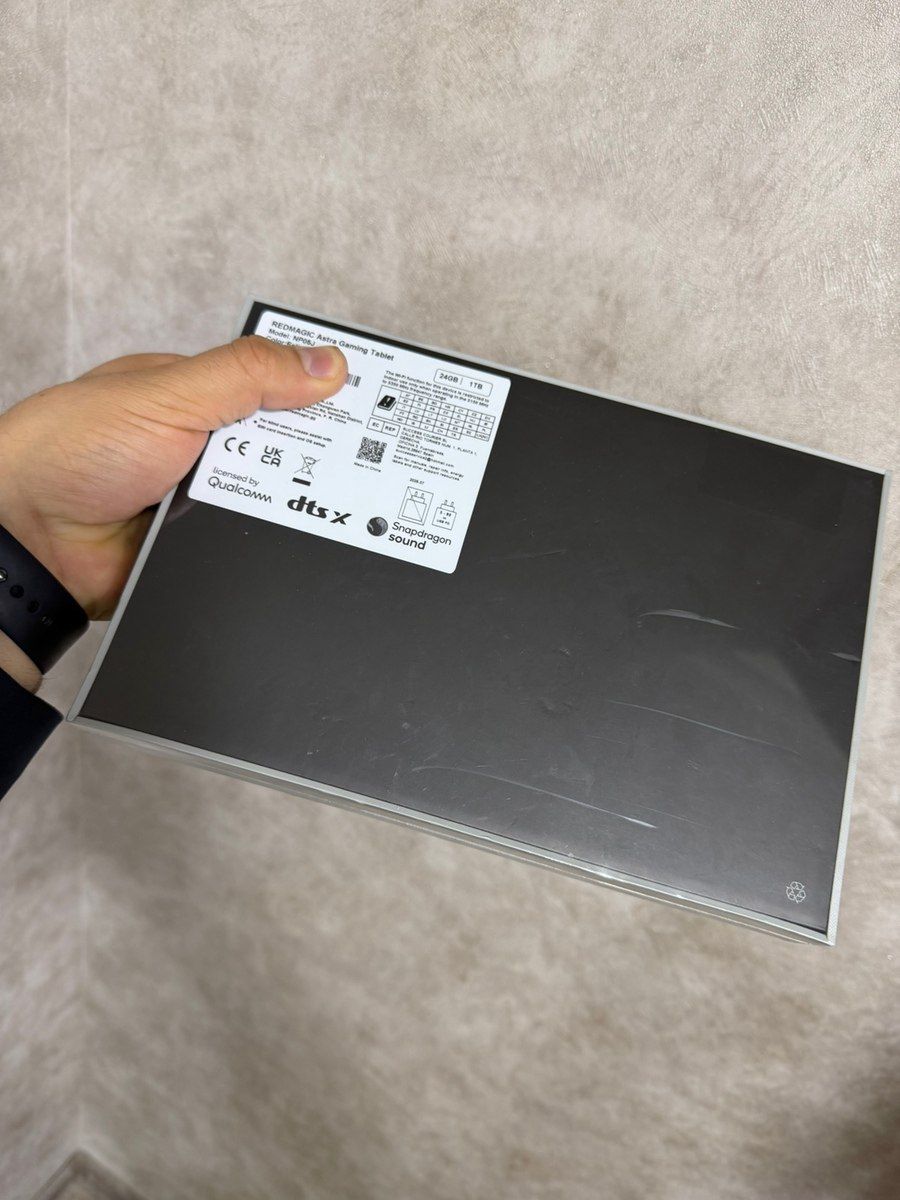 Redmagic Astra Gaming Tablet 24/1TB Eclipse — Planshetlər, Bakı (2)