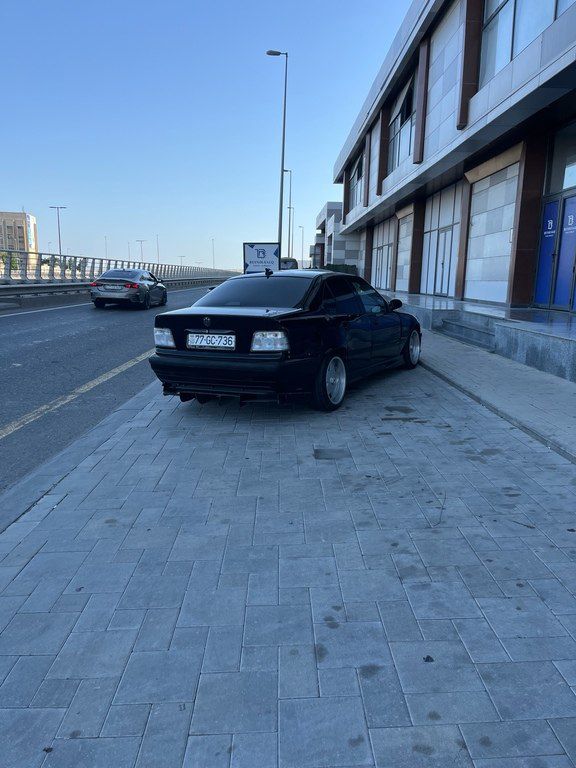BMW 320, 2.0 L, 1996 il, 590 000 km — Avtomobillər, Bakı (5)