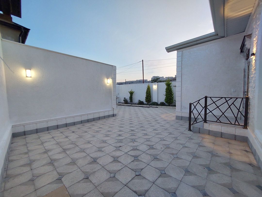 Satılır 4 otaqlı həyət evi/bağ evi 140 m² — Ev, villa, Bakı (5)