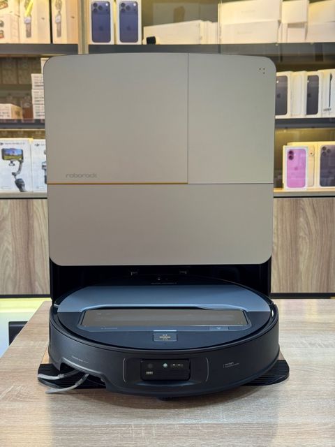 Robot tozsoran Roborok Saros Z70 — Bakı