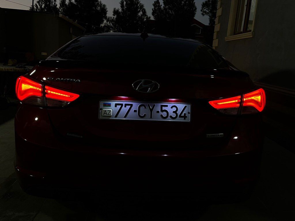Hyundai Elantra, 1.8 L, 2015 il, 223 910 km — Avtomobillər, Sumqayıt (9)