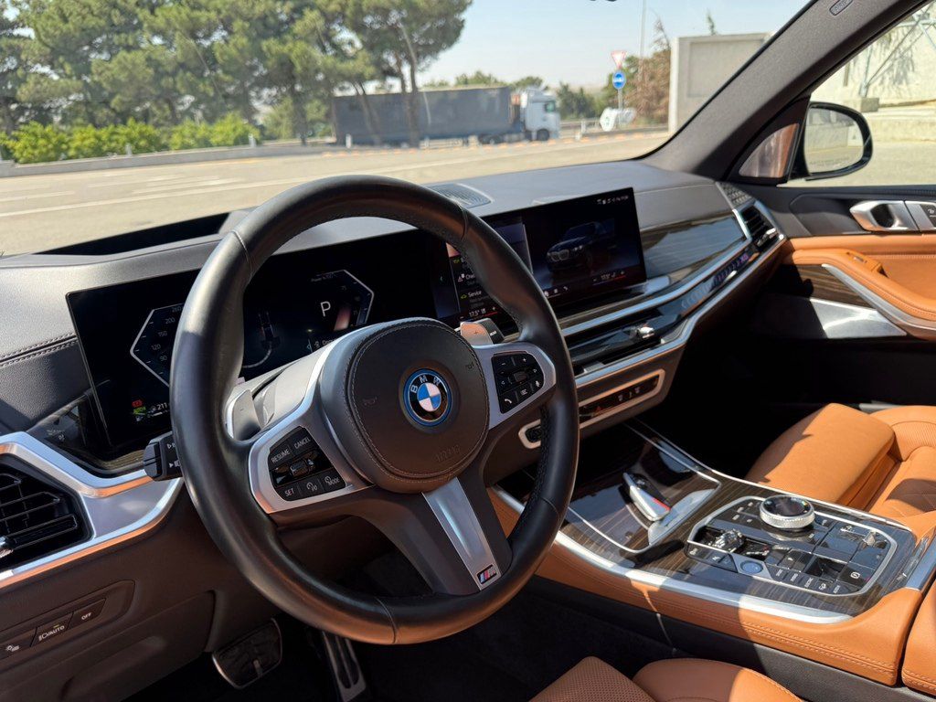 BMW X5, 3.0 L, 25.7 kWh, 2023 il, 41 000 km — Avtomobillər, Bakı (8)