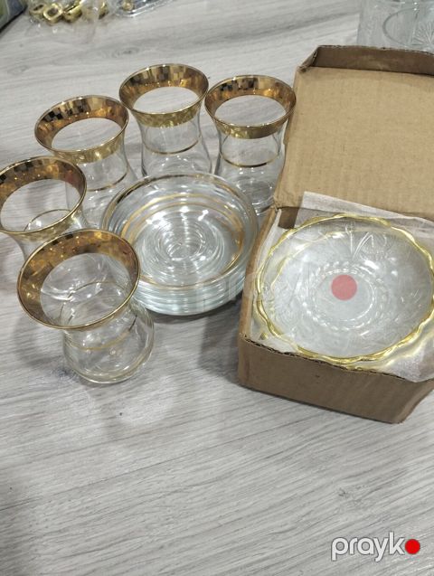 Çay dəsti, rəng - Qızılı, Şüşə
