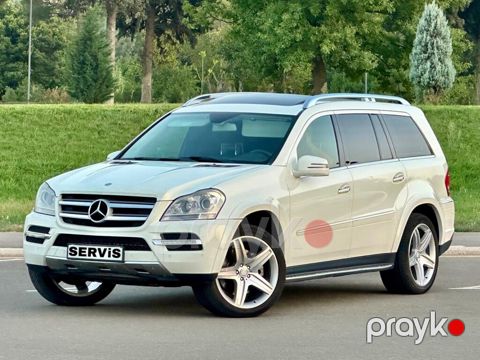 Mercedes GL 550 4MATIC, 5.5 L, 2011 il, 165 000 km