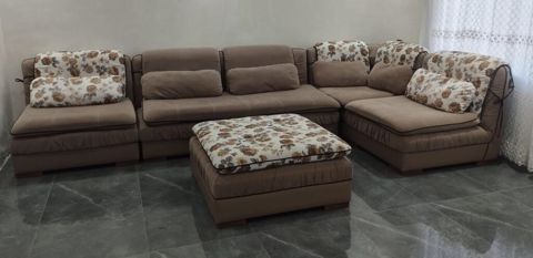 Kunc divan pufikle birge qiymet 350 man.unvan Maştaga.kod8868 gnk E — Bakı
