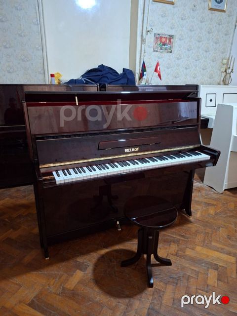 Fortepiano Petrof — Bakı