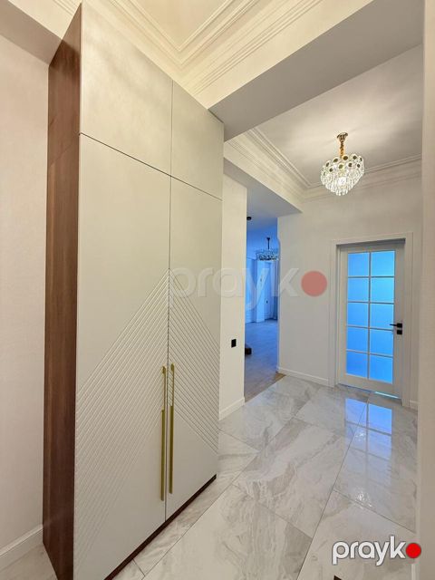 İcarəyə verilir 3 otaqlı yeni tikili 100 m²