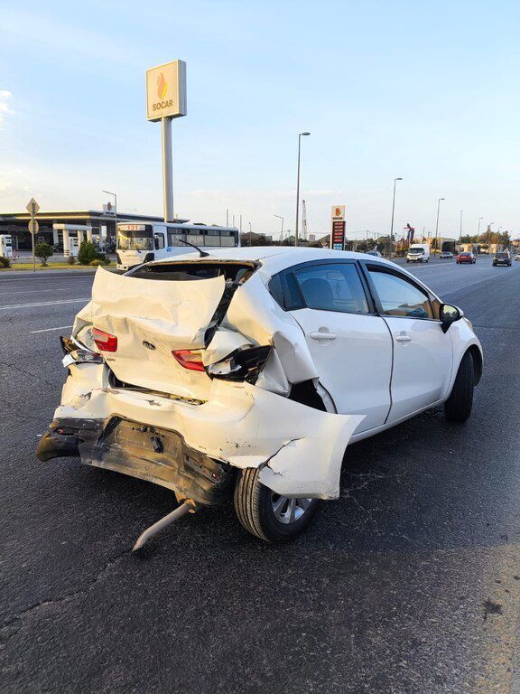 Kia Rio, 1.4 L, 2013 il, 200 000 km — Avtomobillər, Bakı (2)