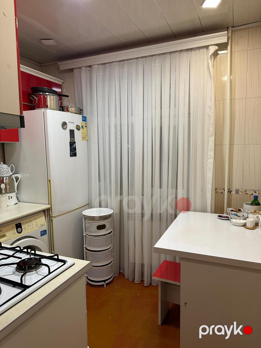 Satılır 2 otaqlı köhnə tikili 40 m² — Mənzil, Bakı (5)