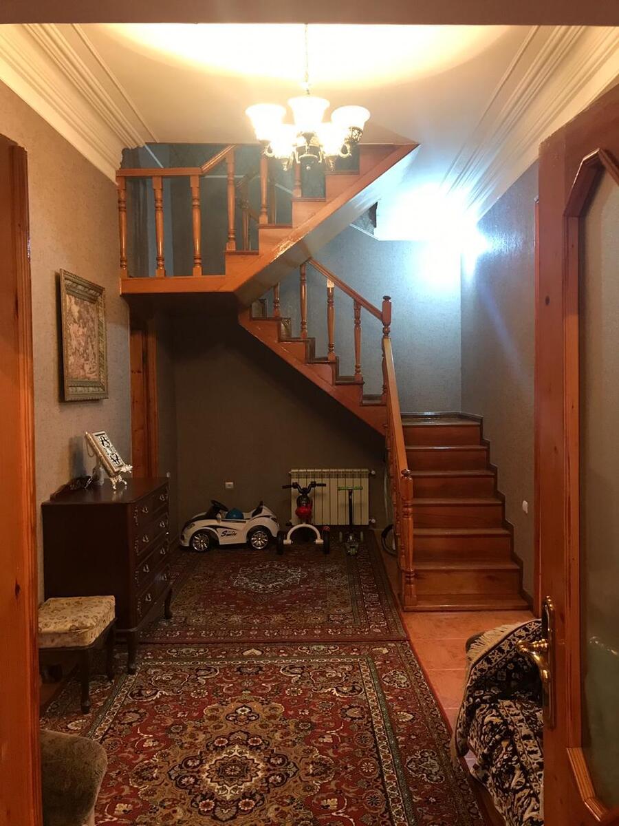 Satılır 5 otaqlı həyət evi/bağ evi 200 m² — Ev, villa, Bakı (3)