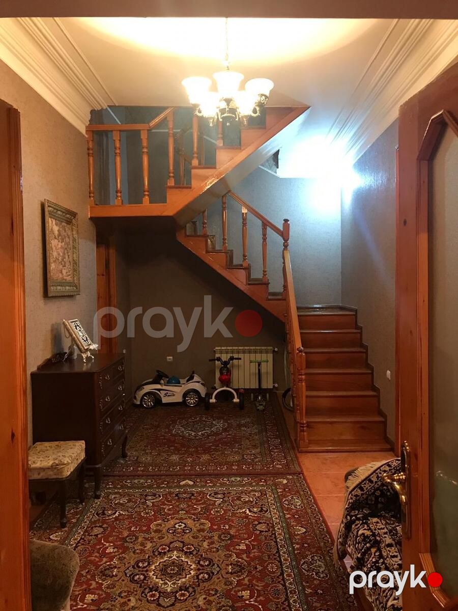 Satılır 5 otaqlı həyət evi/bağ evi 200 m² — Ev, villa, Bakı (3)