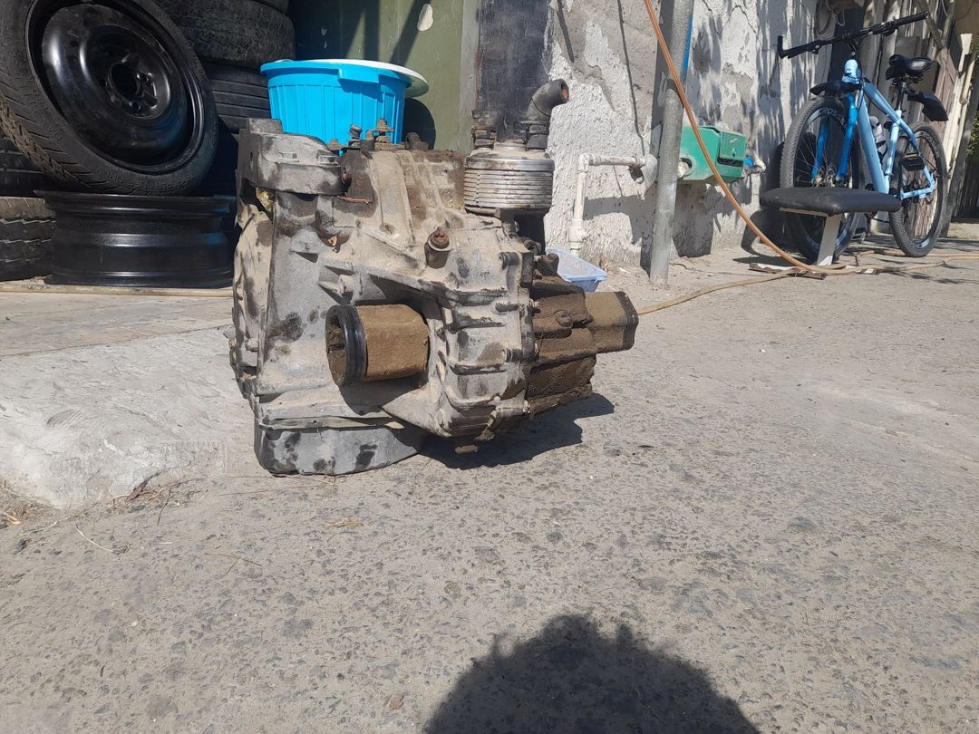 Volkswagen jetta sürətlər qutusu — Ehtiyat hissələri və aksesuarlar, Bakı (4)