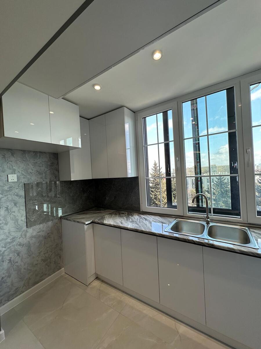 Satılır 3 otaqlı köhnə tikili 71 m² — Mənzil, Bakı (8)