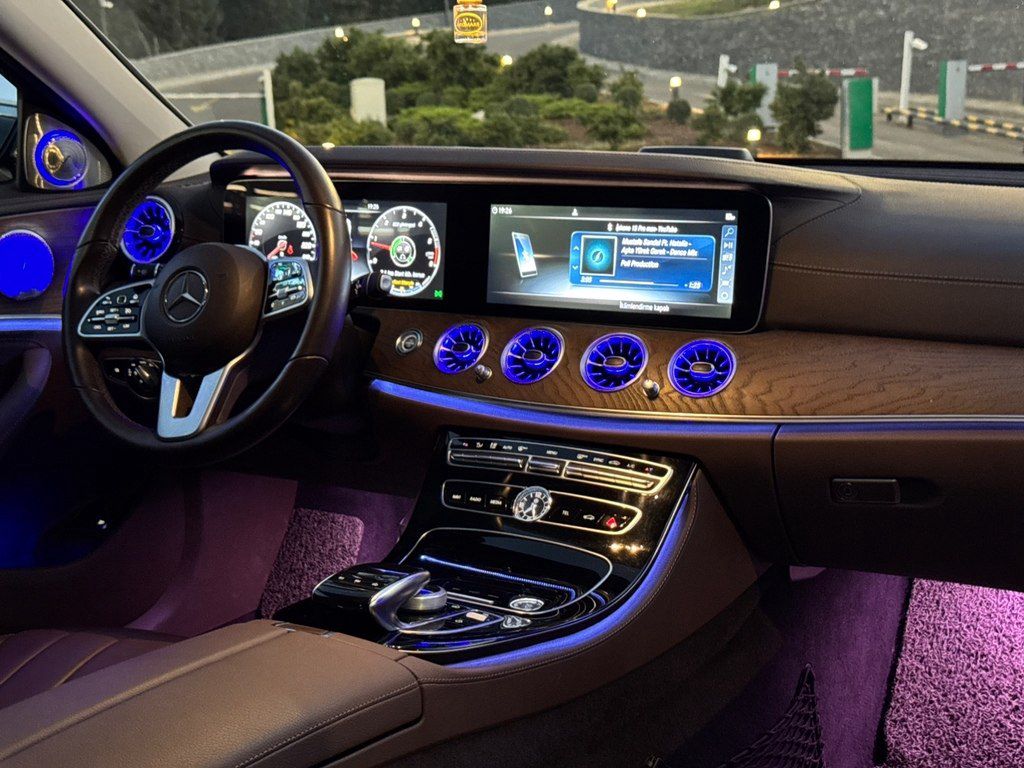 Mercedes E 220 d, 2.0 L, 2019 il, 147 500 km — Avtomobillər, Bakı (11)
