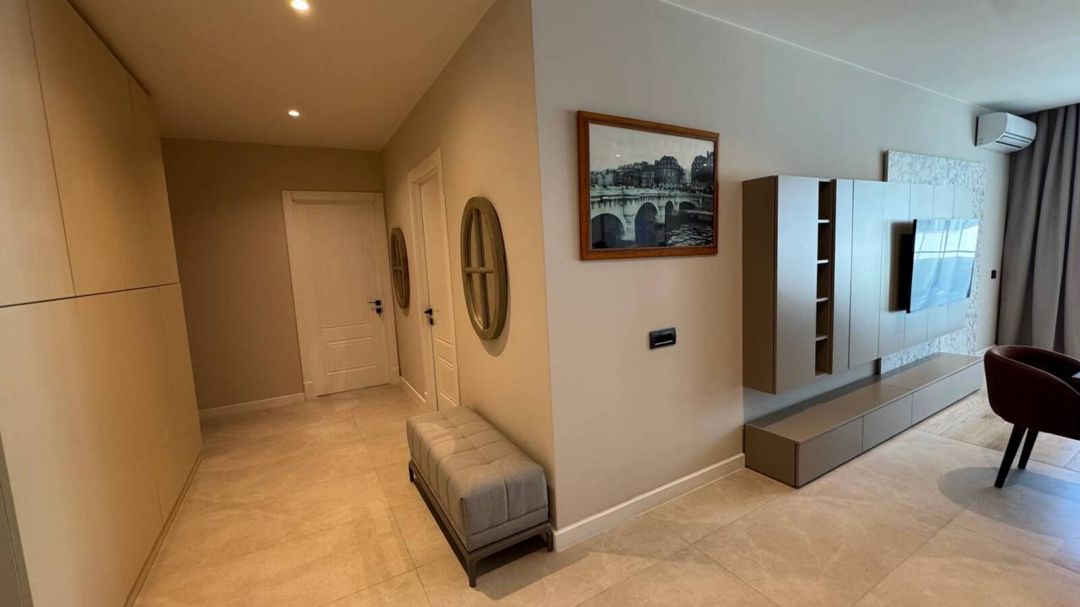 İcarəyə verilir 3 otaqlı yeni tikili 140 m² — Mənzil, Bakı (9)