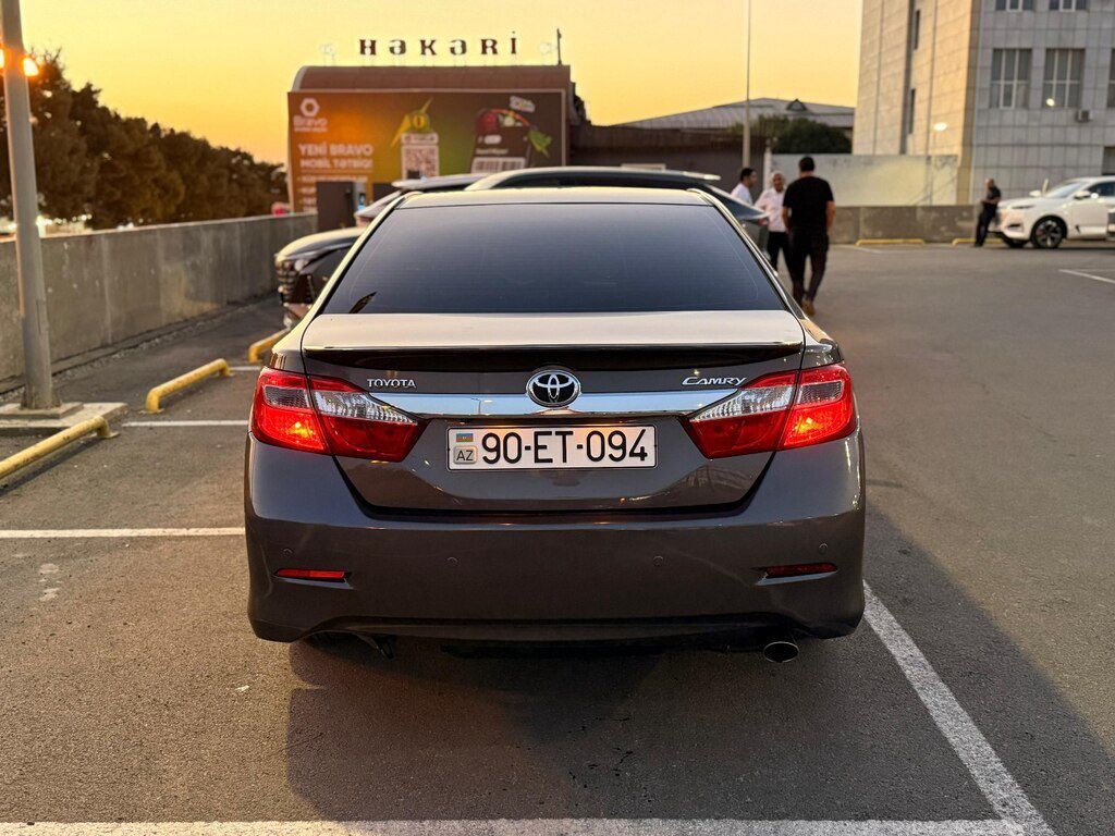 Toyota Camry, 2.5 L, 2014 il, 241 000 km — Avtomobillər, Bakı (2)