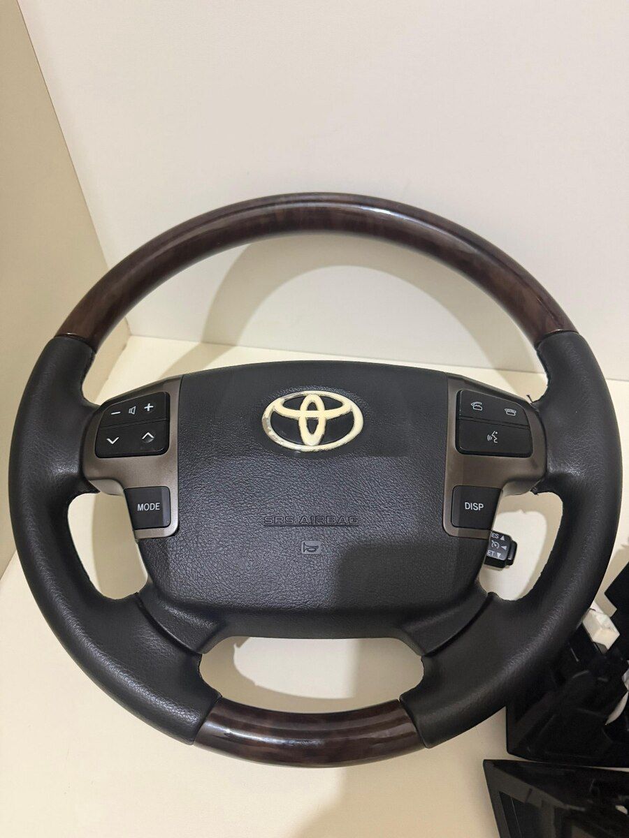 Toyota sükanı — Ehtiyat hissələri və aksesuarlar, Bakı