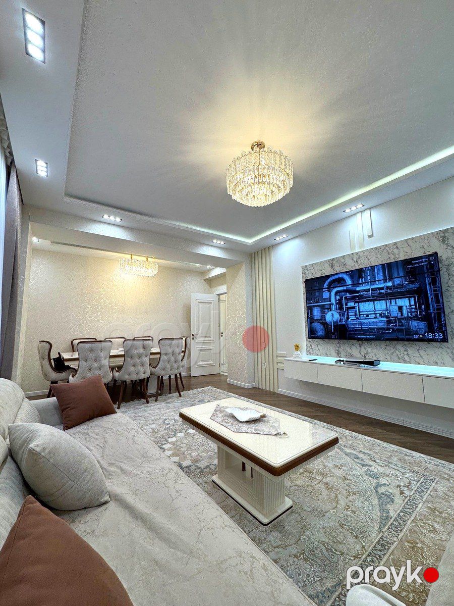 Satılır 4 otaqlı yeni tikili 130 m² — Mənzil, Bakı (2)