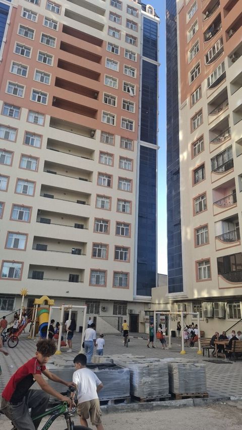 3-otaqlı yeni tikili, Sumqayıt ş., 130 m² — Sumqayıt