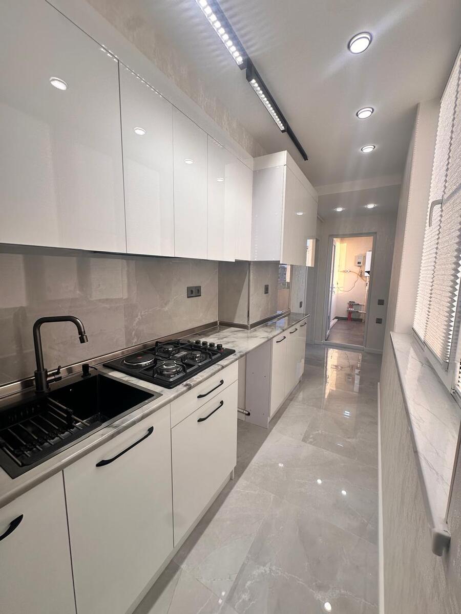Satılır 3 otaqlı köhnə tikili 65 m² — Mənzil, Bakı (10)