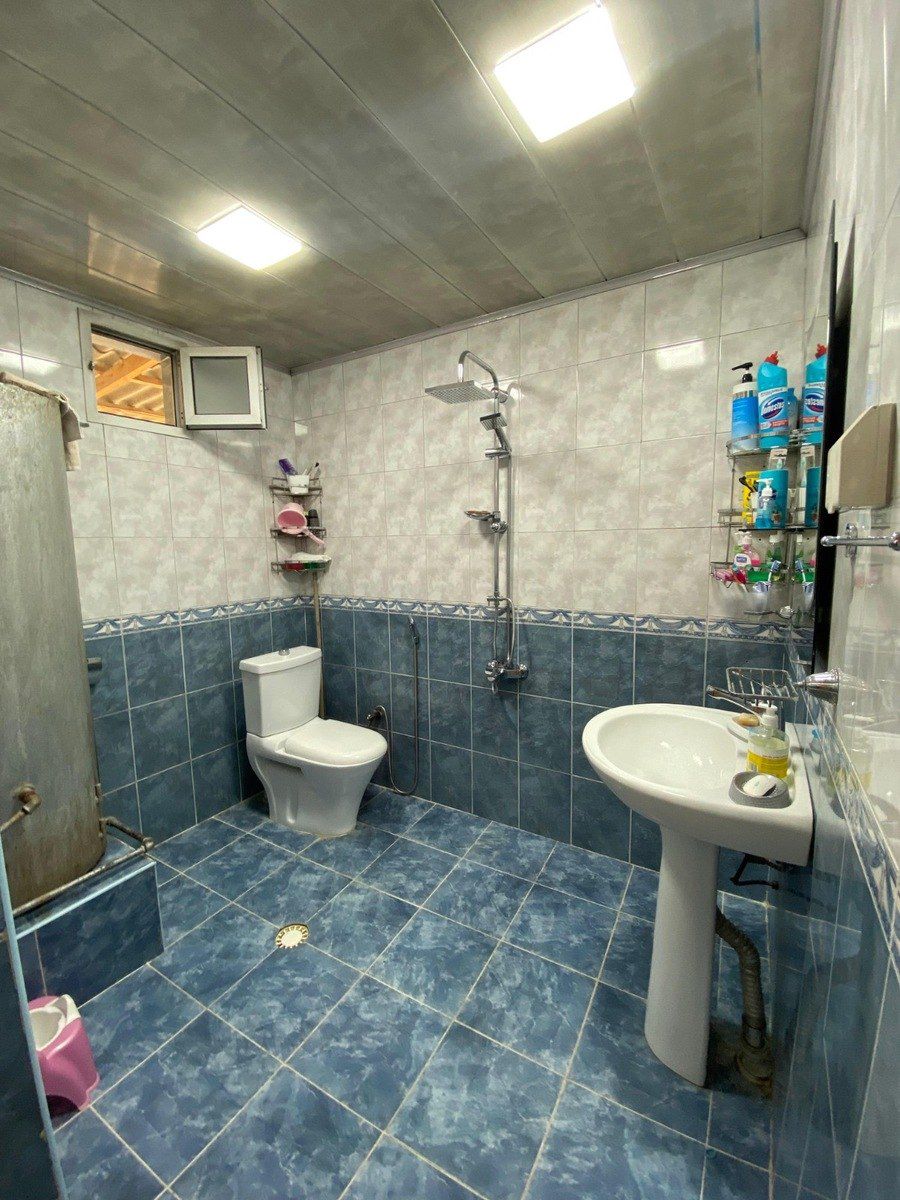 Satılır 4 otaqlı həyət evi/bağ evi 150 m² — Ev, villa, Bakı (12)