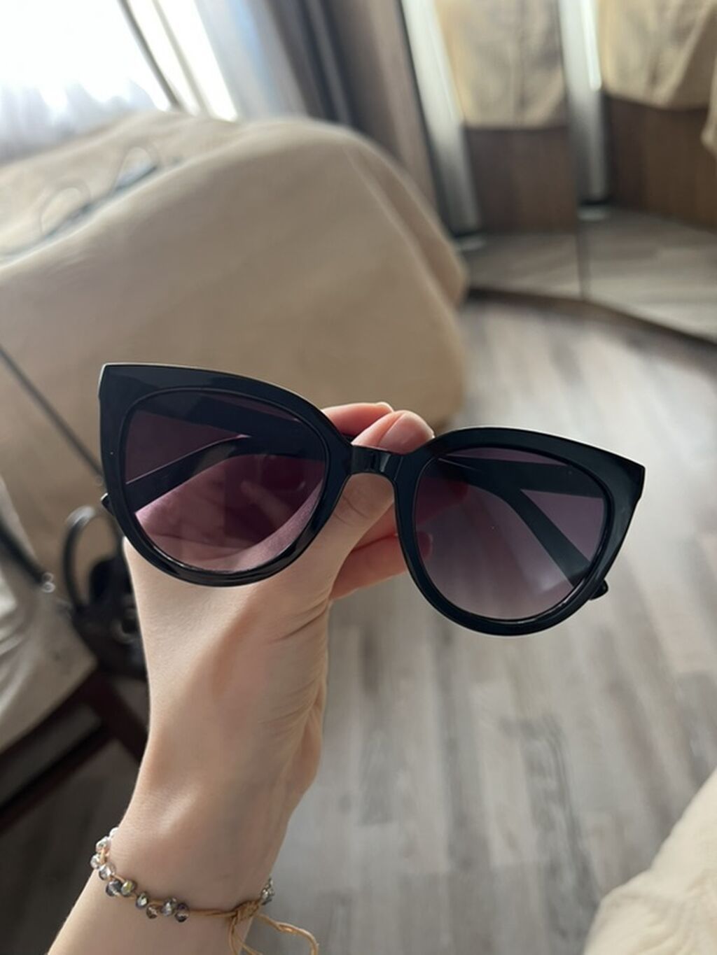 Qadın gün eynəyi – qara cat-eye dizayn NewYorker - Çərçivə: parlaq — Eynəklər və aksesuarları, Bakı (2)