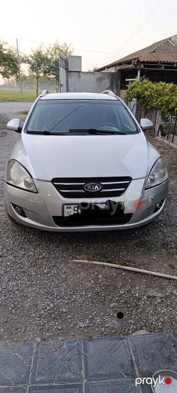 Kia Ceed SW, 1.6 L, 2007 il, 350 000 km