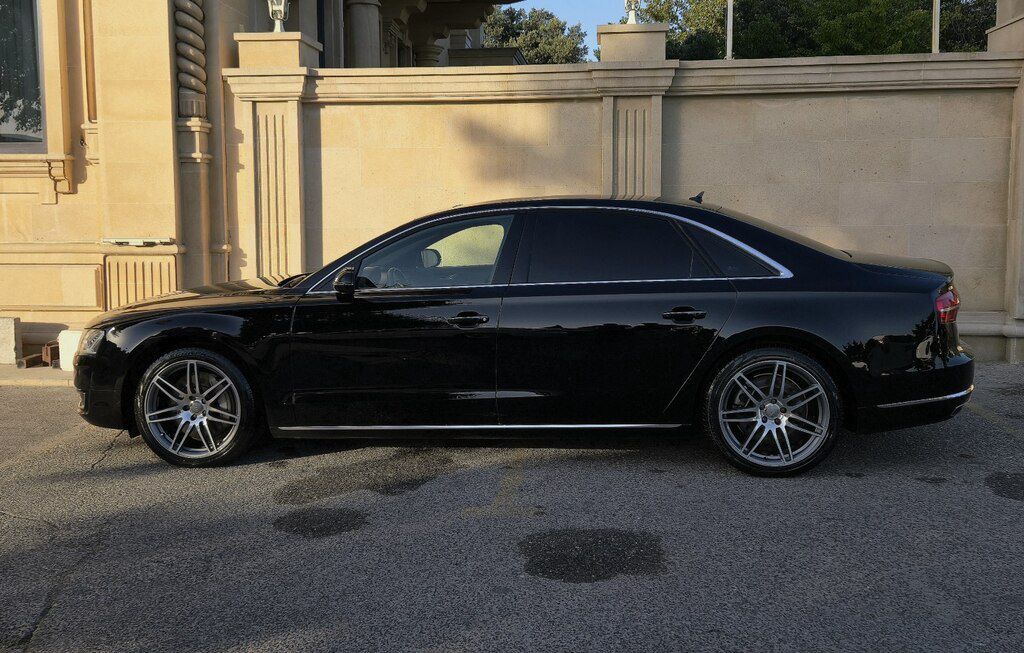 Audi A8, 4.0 L, 2015 il, 189 000 km — Avtomobillər, Bakı (3)