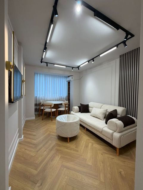 İcarəyə verilir 2 otaqlı köhnə tikili 45 m² — Bakı