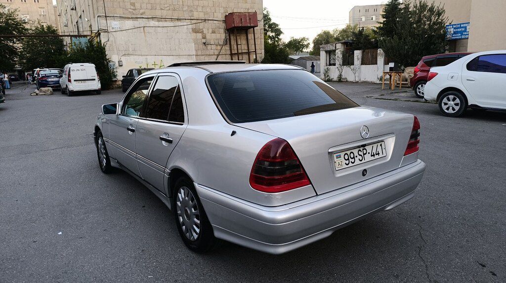 Mercedes C 200, 2.0 L, 1995 il, 352 500 km — Avtomobillər, Bakı (5)