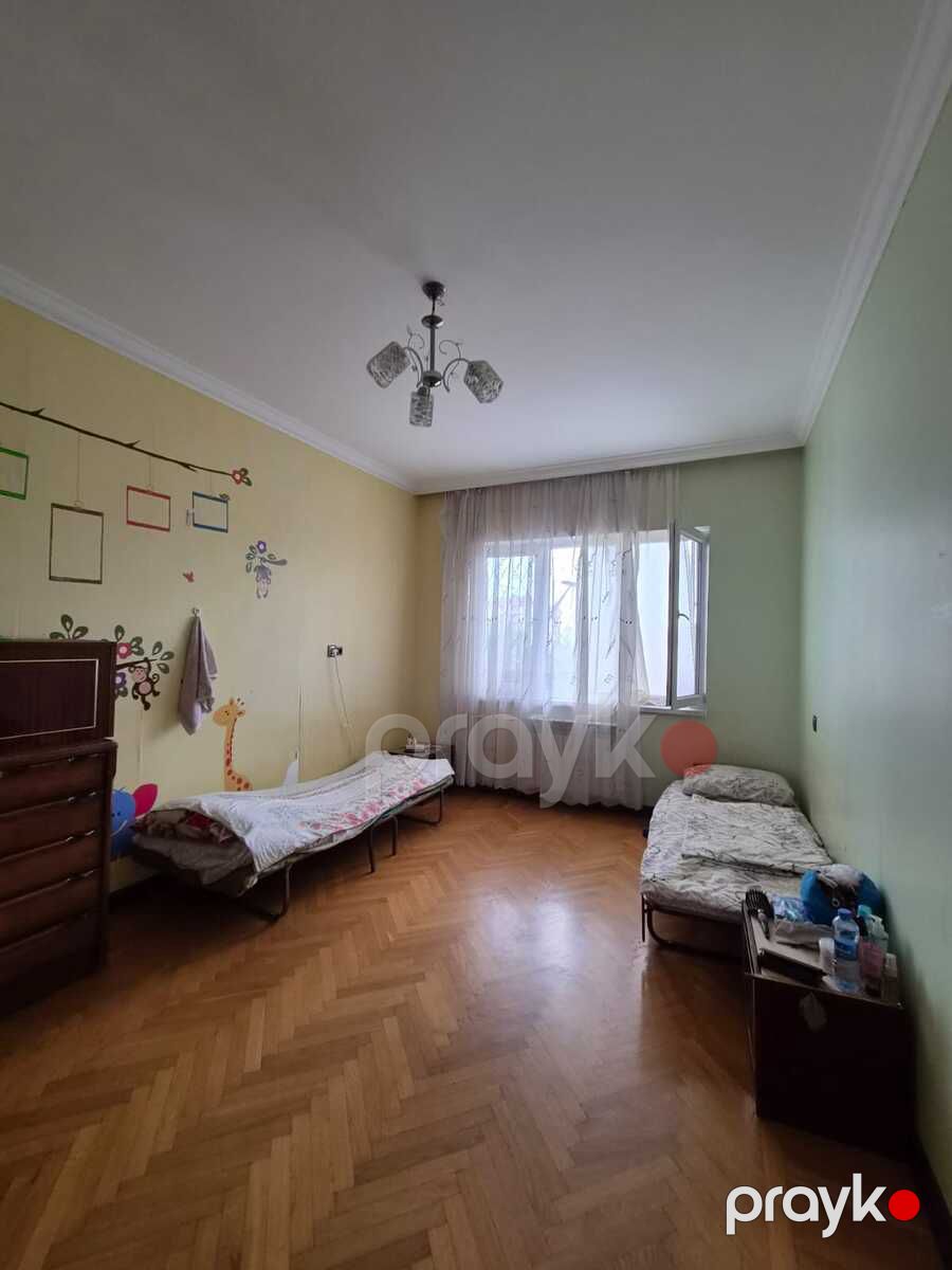 Satılır 4 otaqlı köhnə tikili 100 m² — Mənzil, Bakı (11)