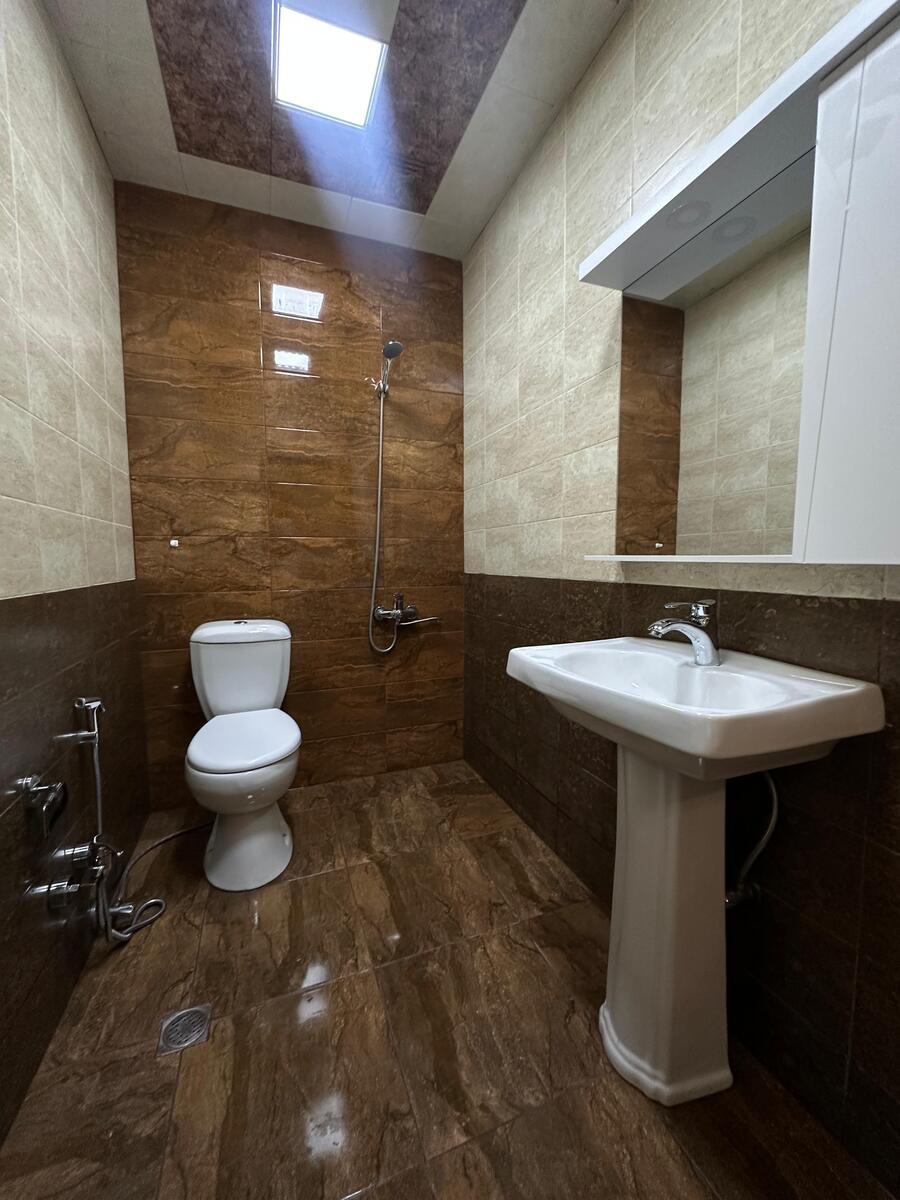 Satılır 1 otaqlı yeni tikili 50 m² — Mənzil, Bakı (12)